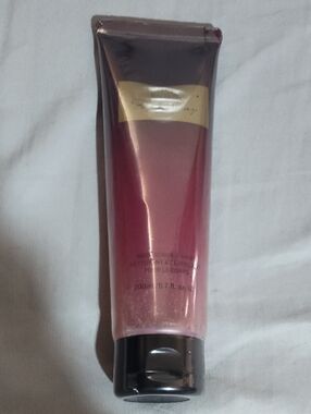 Avon Far Away Body Scrub And Wash 6.7 Fl Oz